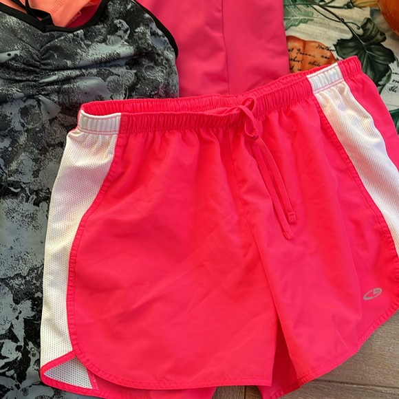 Lot of 6 pieces exercise clothing - Picture 6 of 7